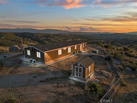 3rd image of 44084 Endor Ln