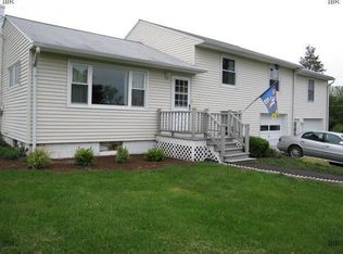 5 Lansing Heights Rd, Lansing, NY 14882