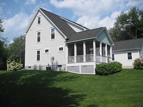 3rd image of 29 Brookstone Dr
