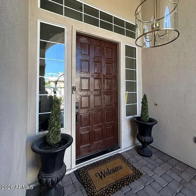 3 bed, 3.0 bath, 2432 sqft, $4,995 — Photo 3