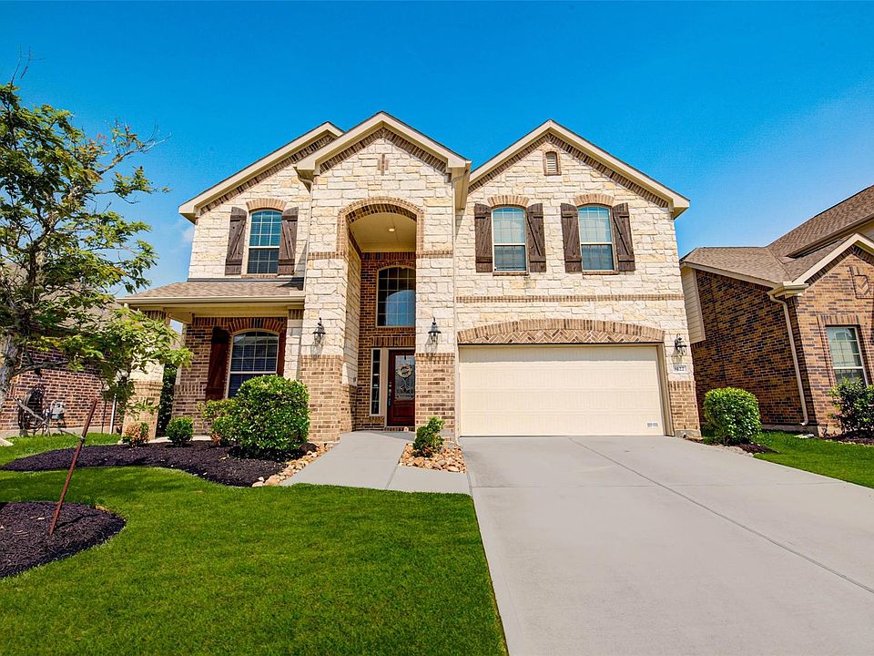 1st image of 8122 Legacy Creek Dr