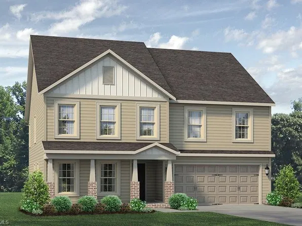 127 Royal Pines Dr, Trinity, NC 27370