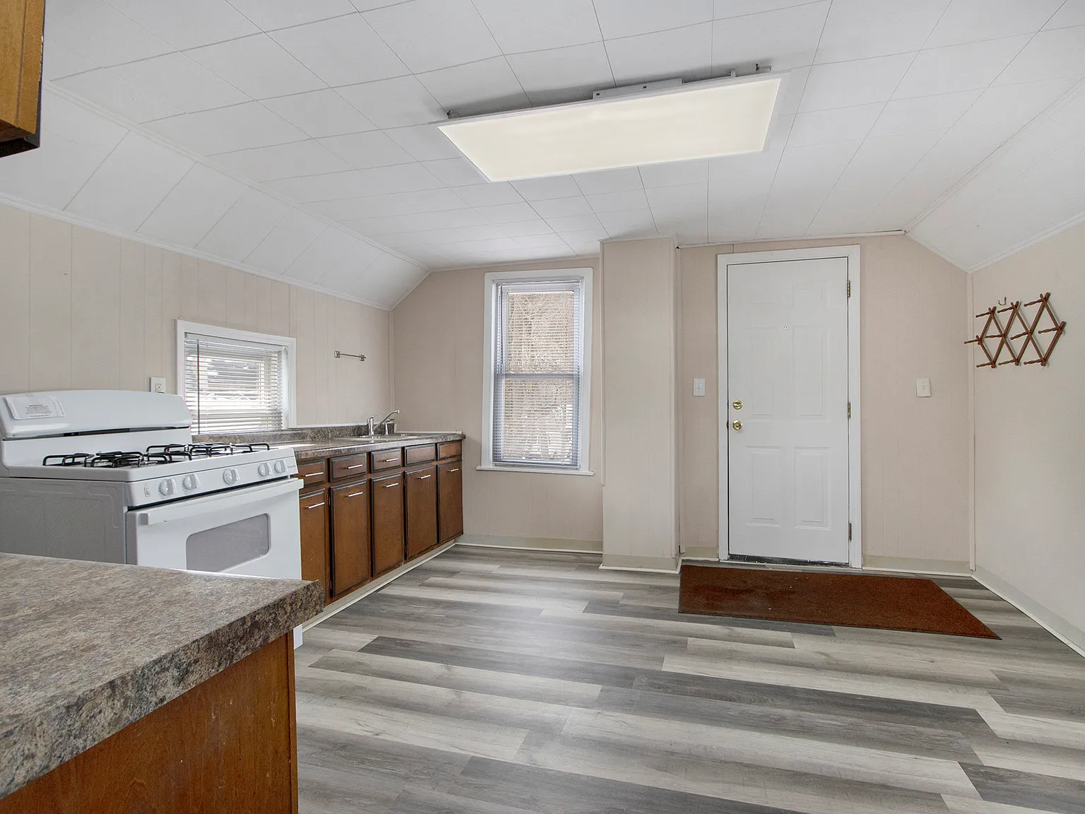 1 bed, $725 — Photo 4
