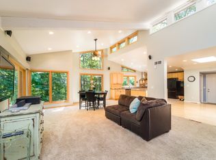 6931 Mark Terrace Cir, Edina, MN 55439