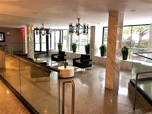 Sold by Dom Realty | media 1