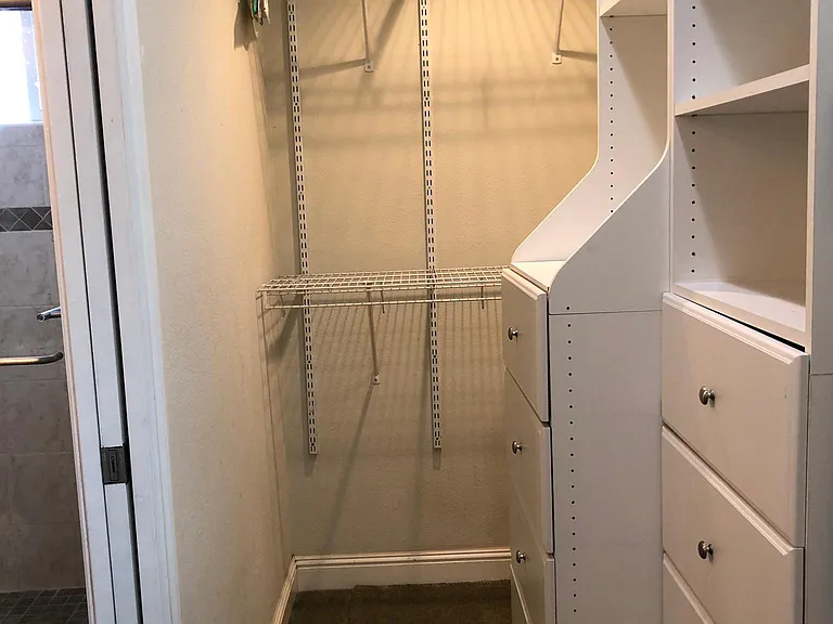 1710 Morocco Dr — Photo 9