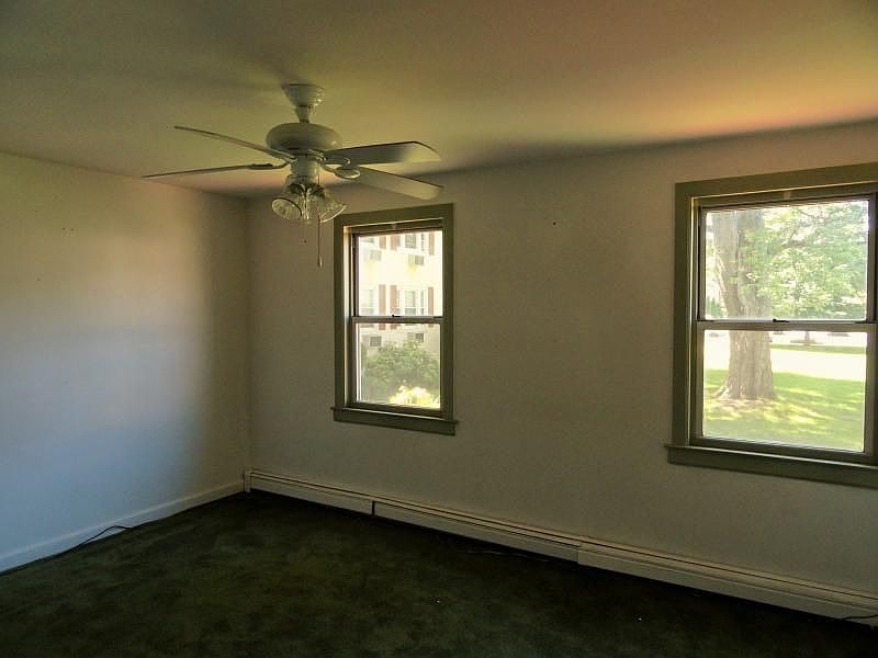 2nd image of 957B E Front St Unit 151