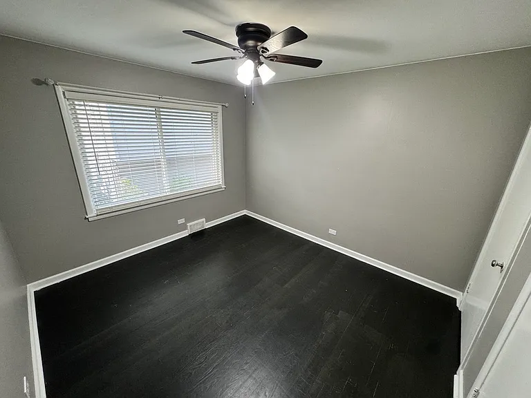 202 N Biermann Ave — Photo 8