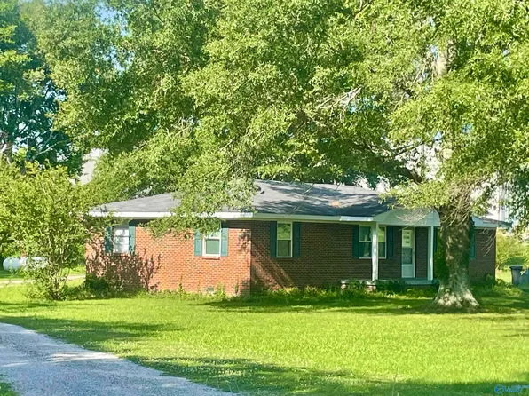 105 County Road 185, Danville, AL 35619