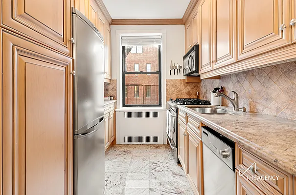 Sold by The Agency | media 6