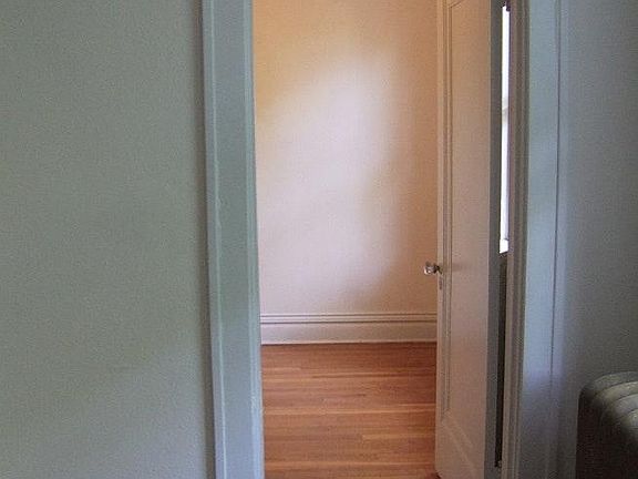 Small room off Living Room