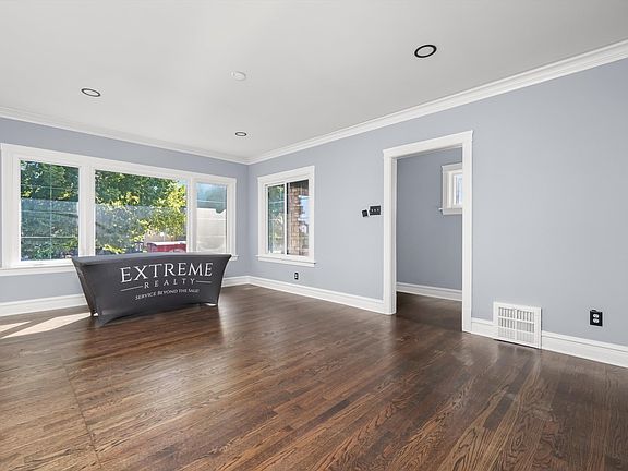 4th image of 1820 S 3rd Ave