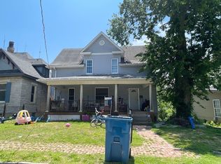 714 Cedar St, Carthage, MO 64836