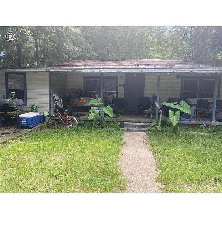 1st image of 3919 Kelly Ave