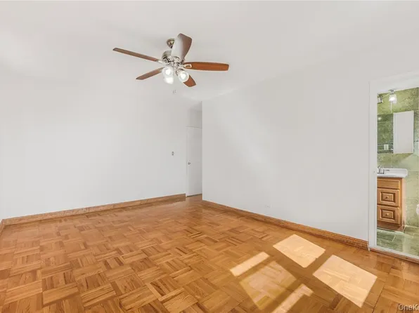 3725 Henry Hudson Parkway West image 13 of 27