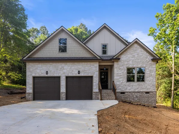 140 Honeysuckle Dr, Rock Spring, GA 30739