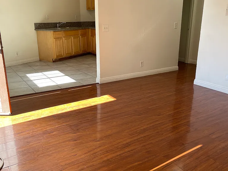 1285 Vin Scully Ave #1 — Photo 4