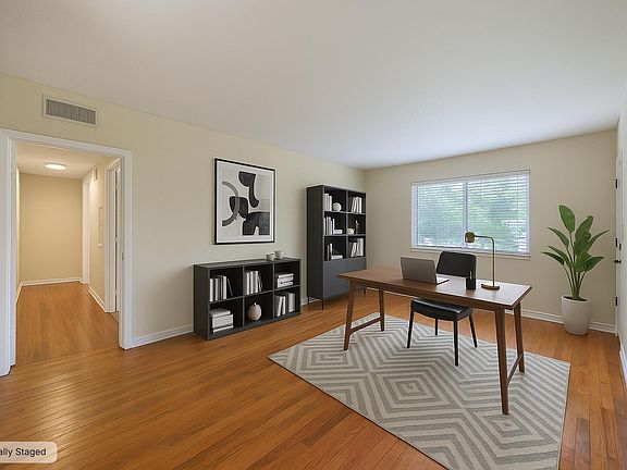 Virtually Staged Office