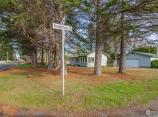 8320 Shintaffer Rd, Blaine, WA 98230