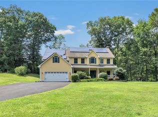 65 W Meadow Rd, Hamden, CT 06518
