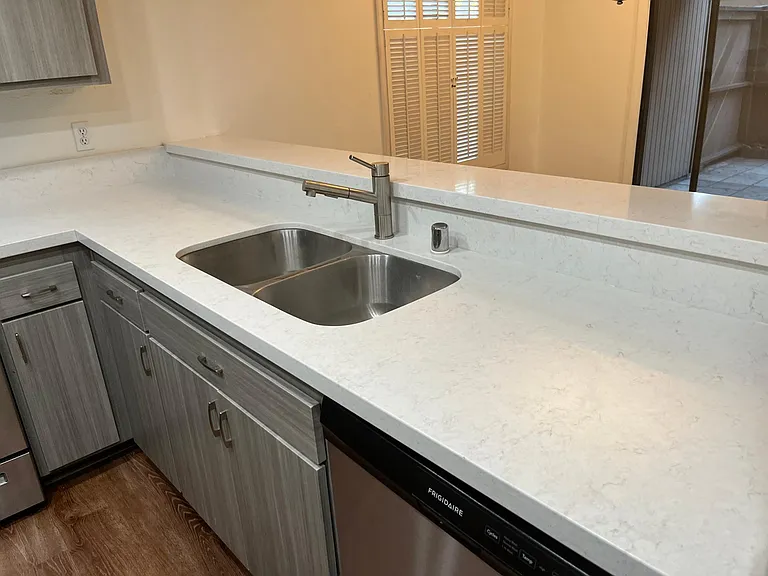 91 Arlington Dr #13 — Photo 15