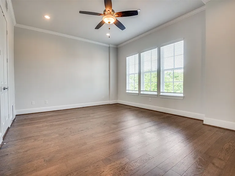 2262 Alterbrook Ln — Photo 20