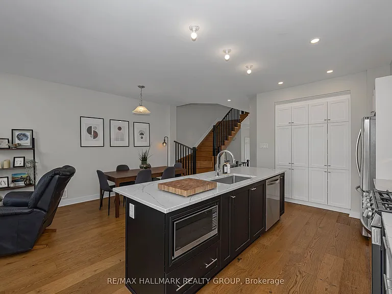 208 Big Dipper St E — Photo 11
