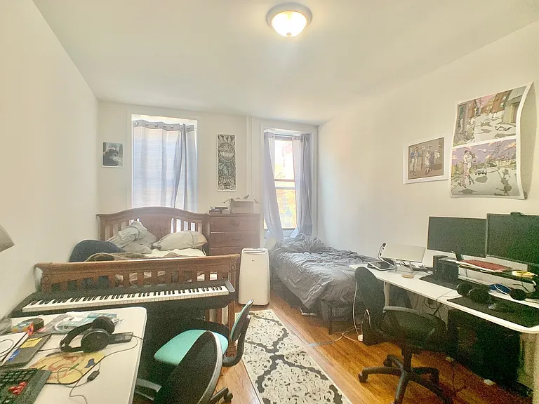 1131 Washington St #1 — Photo 11