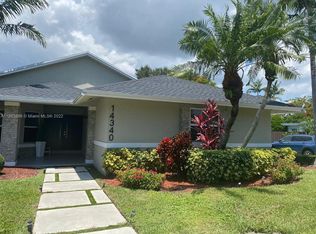 14340 SW 82nd Ave, Palmetto Bay, FL 33158
