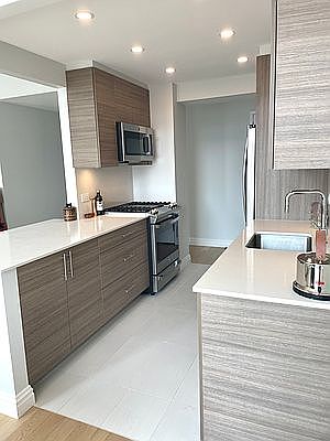 3rd image of 235 W 48th St Penthouse B