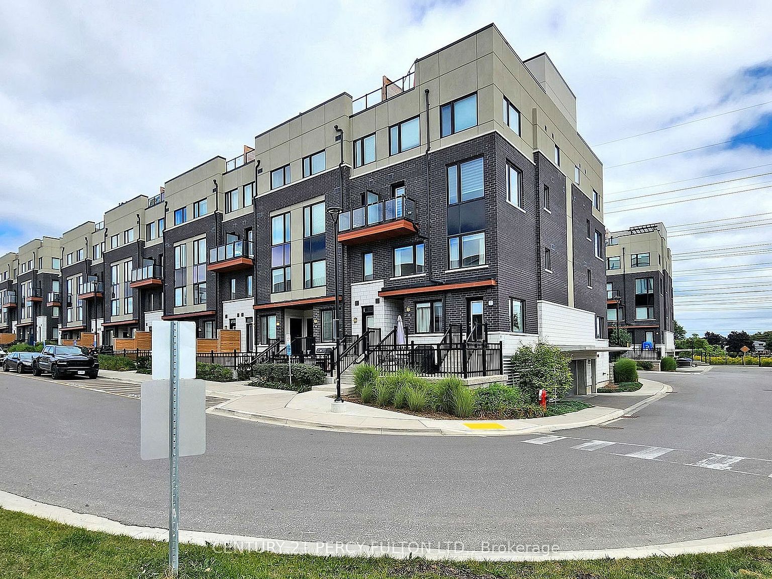 1555 Kingston Rd 510, Pickering, ON L1V 0E9 Zillow