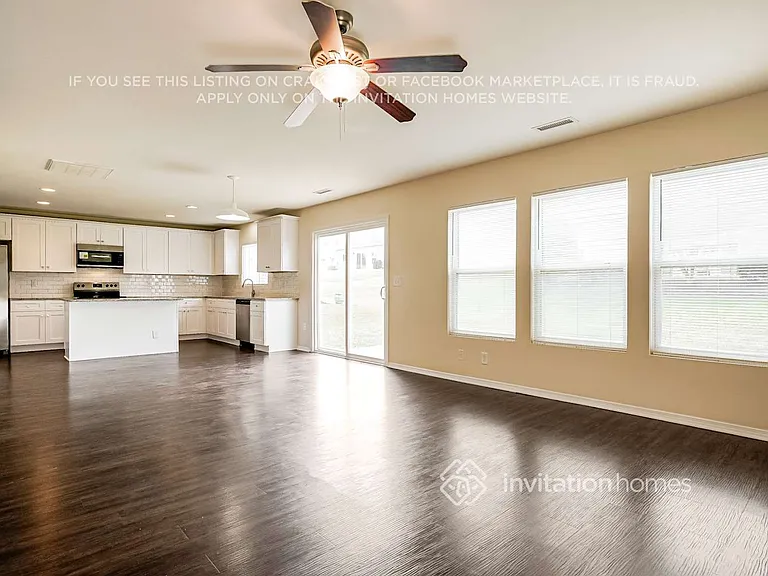 49 Norwich Dr — Photo 4
