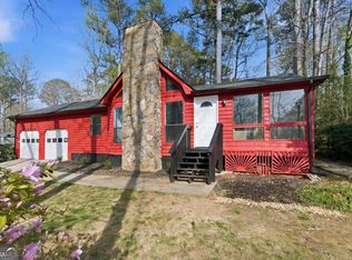 4380 Cary Dr, Snellville, GA 30039