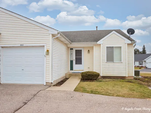 553 Sandy Ct, Harvard, IL 60033