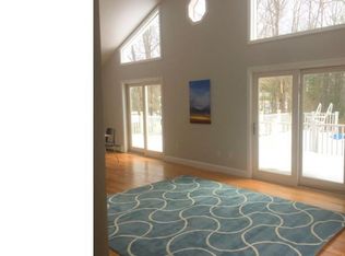 557 Cathance Rd, Topsham, ME 04086