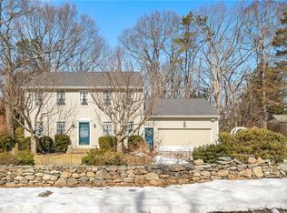61 Bruce Ln, Warwick, RI 02886