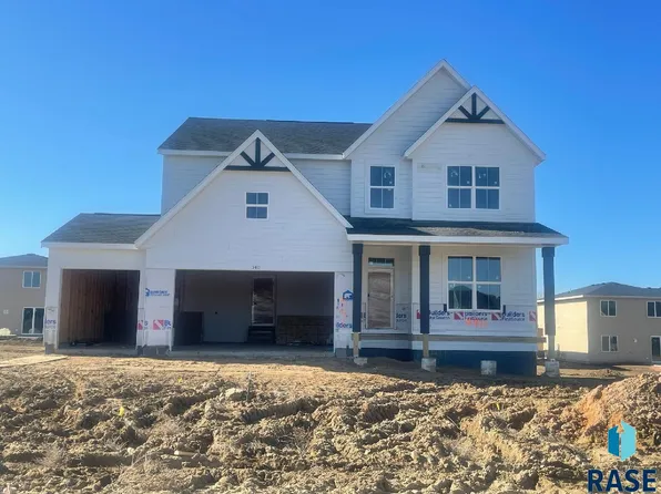 5411 W Colonial Ct, Sioux Falls, SD 57107