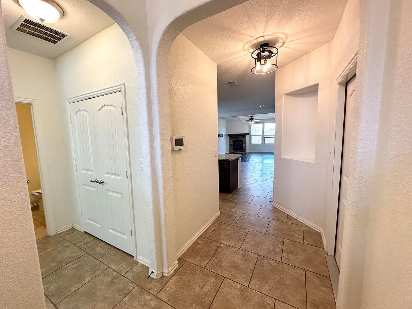 3 Bedroom 2.5 Bathroom Home For Rent Midland Texas — Photo 3