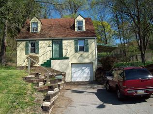 135 Idlewood Rd, Penn Hills, PA 15235