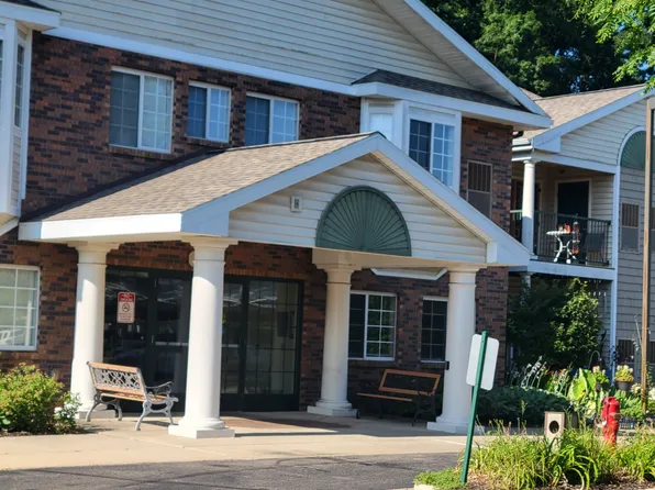 Emerald Park/Woods Senior