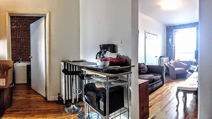 Rented by Wave Real Estate Group | media 45