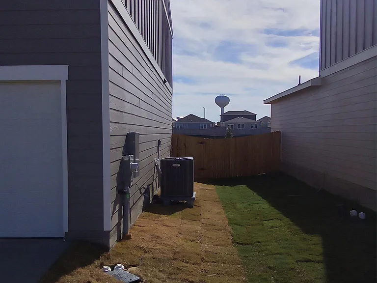 12817 Samuel Adams Dr — Photo 15
