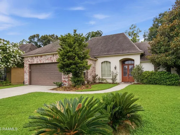 111 Dogleg Dr, Broussard, LA 70518