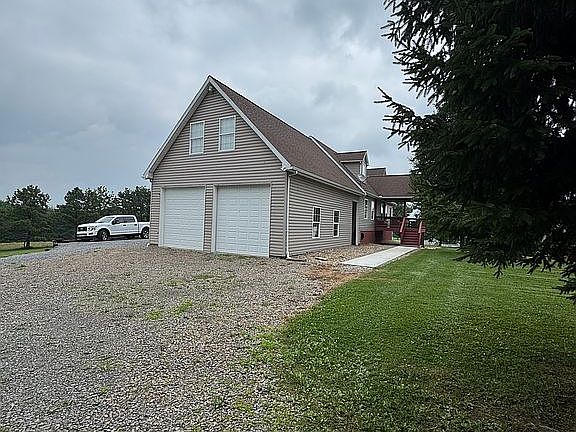 4th image of 2239 Herring Rd