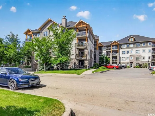 UNIT 211-1220 BLACKFOOT DRIVE, Regina, SK S4S 6T2
