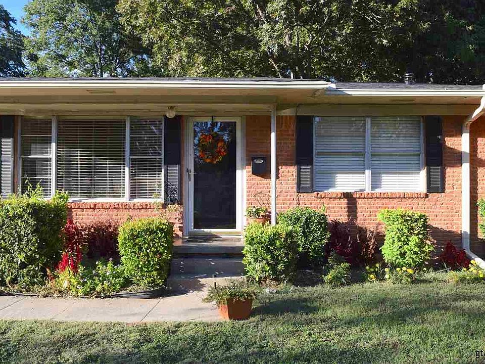 1st image of 1500 Pettit Dr