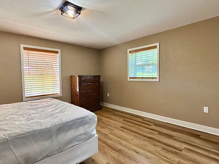 626 W Main St #2 — Photo 11