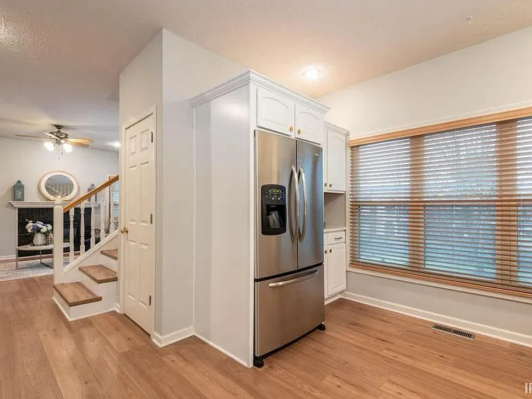 3253 S Southern Oaks Dr — Photo 17