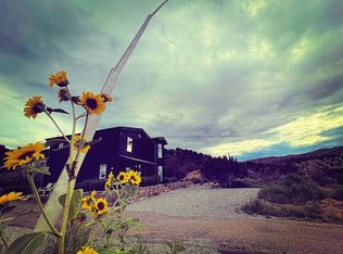 2898 State Highway 14, Cerrillos, NM 87010