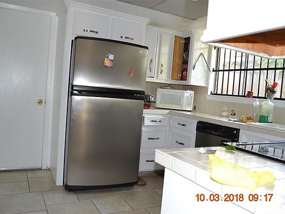 3rd image of 9406 Golden Wood Ln